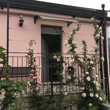 公寓 Angelina's House With View - *