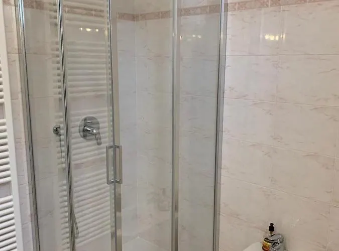 Angelina's House With View - Lägenhet