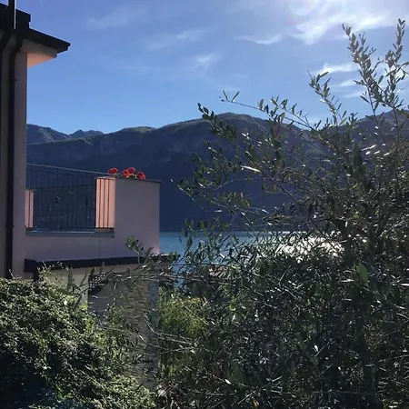 Angelina's House With View - 벨라지오