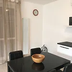 Angelina's House With View - דירה